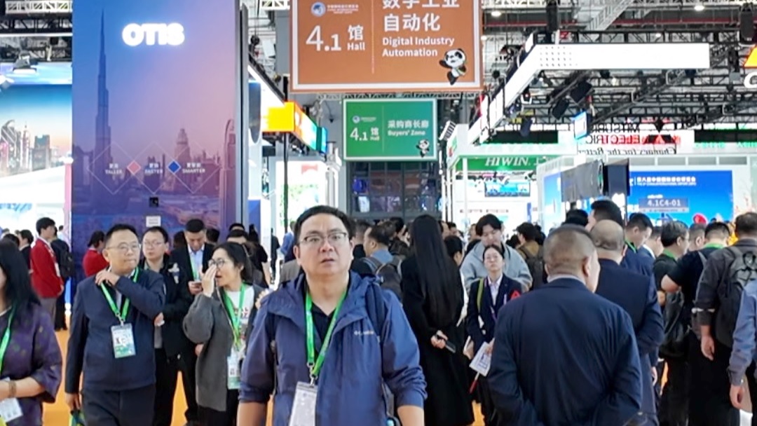 ترسيخ الجذور في الصين : لماذا تعطي الشركات الأجنبية الأولوية لمعرض الصين الدولي للاستيراد لإطلاق منتجاتها ومعارضها الأولى؟