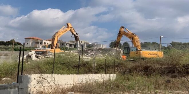 الاحتلال يهدم ويجرف متنزها في القبيبة شمال غرب القدس