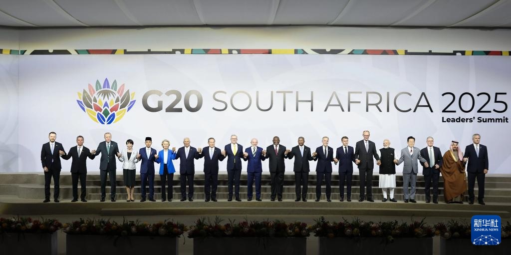 رئيس مجلس الدولة الصيني يحث مجموعة العشرين على التمسك بالتجارة الحرة وبناء اقتصاد عالمي منفتح
