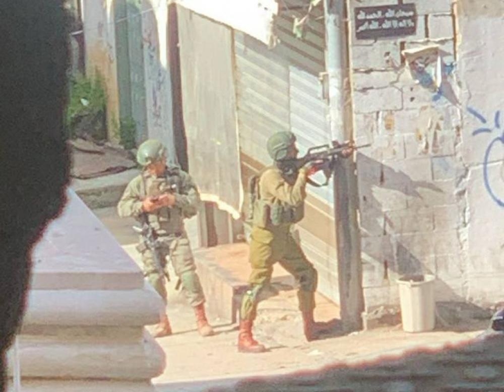 الاحتلال يقتحم مخيم عسكر شرقي نابلس