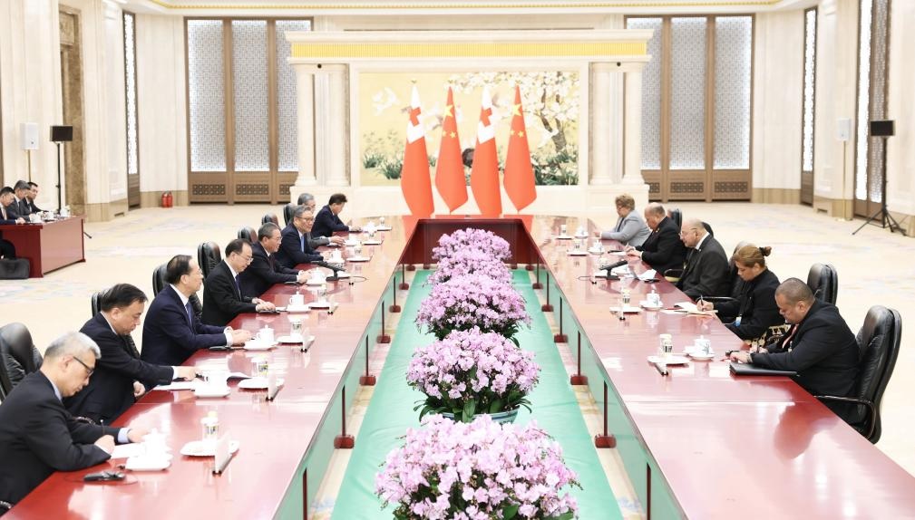 رئيس مجلس الدولة الصيني: الاتفاقية الاقتصادية بين الصين وتونغا فرصة لتعزيز التجارة والاستثمار