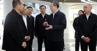 الصين : نائب رئيس مجلس الدولة الصيني يحث على بذل جهود لتحقيق الأهداف السنوية للتنمية الاقتصادية والاجتماعية