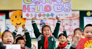 الاحتفال باليوم العالمي للتحيات في الصين