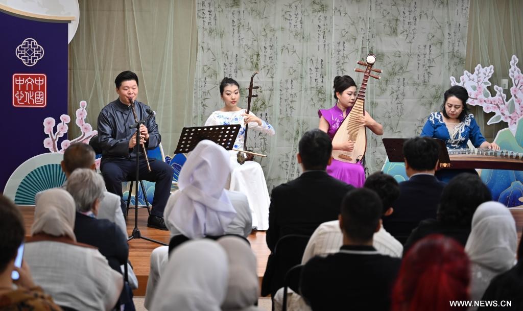 عروض للموسيقى التقليدية الصينية في الكويت