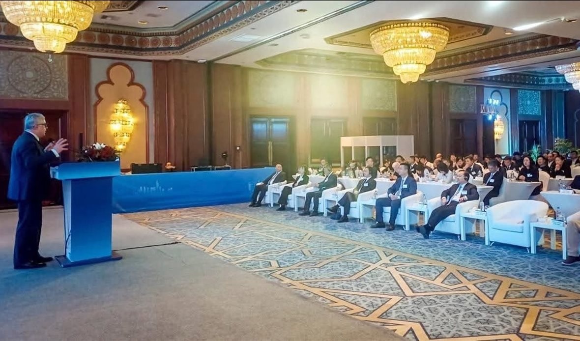 11.6 مليار دولار استثمارات بالمنطقة الاقتصادية لقناة السويس نصفها صينية