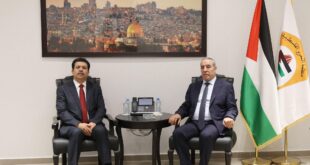 حسين الشيخ يلتقي السفير التونسي لدى فلسطين ويبحثان مستجدات الأوضاع في غزة والضفة الغربية
