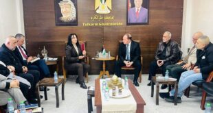 اللواء عبد الله كميل وسماح حمد يجتمعان مع اللجان الشعبية لخدمات مخيمات طولكرم ونور شمس وجنين