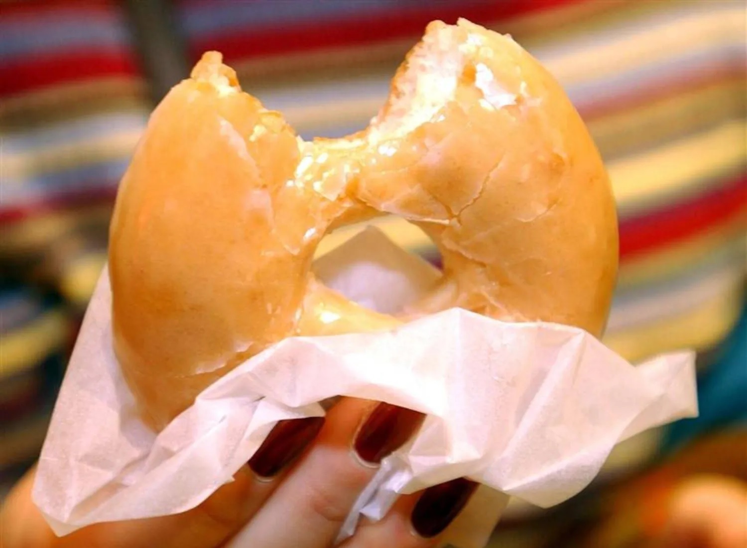 4 أسباب تدفعك لاشتهاء السكريات في وجبة الإفطار