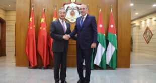 وزيرا خارجية الصين والأردن يبحثان العلاقات بين البلدين وقضايا الشرق الأوسط