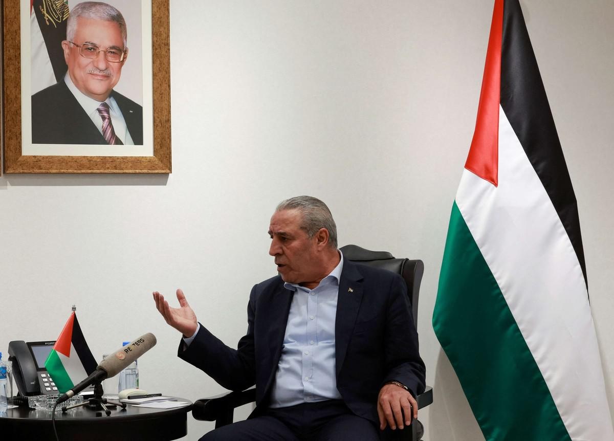 الاحتلال الاسرائيلي يمنع نائب الرئيس الفلسطيني حسين الشيخ من المشاركة في قداس منتصف الليل في بيت لحم