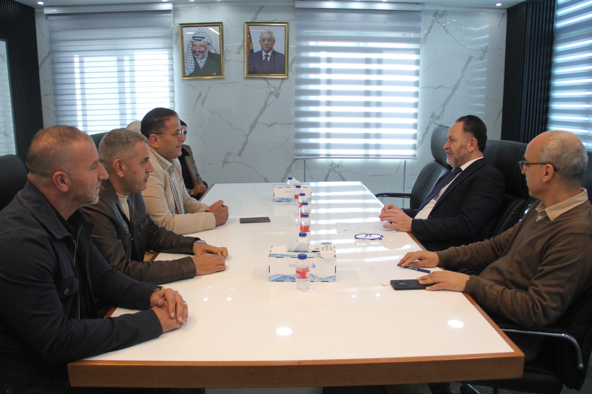 رئيس سلطة المياه يبحث احتياجات الظاهرية وسبل اعتماد حلول اكثر استدامة لتطوير المنطقة