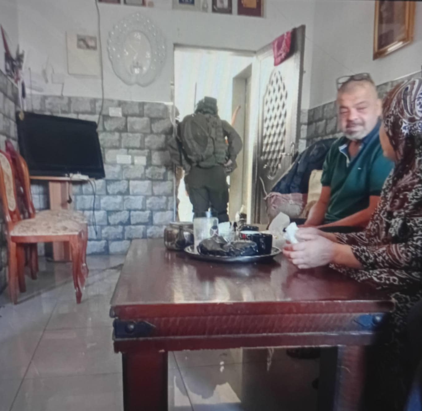 أدانت اقتحام منزل القيادي بالجبهة محمد عدوان ، النضال الشعبي