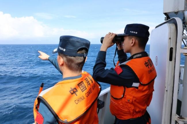 طرد سفينة صيد يابانية بعد دخولها بشكل غير قانوني المياه الإقليمية لدياويوي داو الصينية
