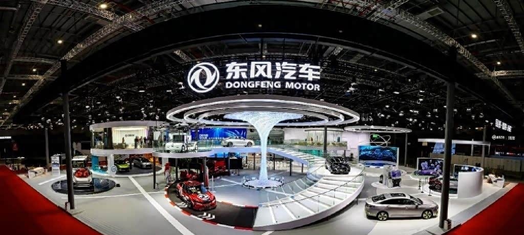 شركة "دونغفنغ" الصينية لصناعة السيارات تحقق هدفها السنوي لبيع مليون سيارة طاقة جديدة