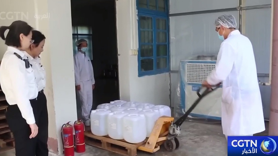 الدفعة الأولى للسلع المصنعة ذات القيمة المضافة المعفاة من الرسوم الجمركية تغادر جزيرة هاينان الصينية