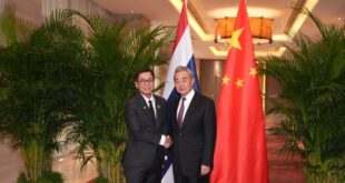 وزير الخارجية : الصين ستواصل بذل الجهود لإعادة بناء السلام بين تايلاند وكمبوديا