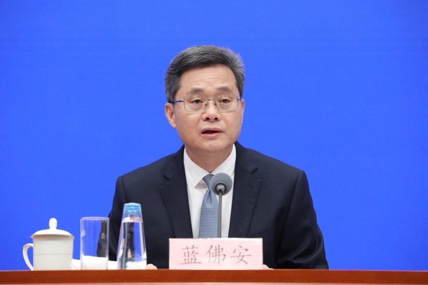 وزير المالية: الصين تعتزم توسيع الإنفاق المالي في عام 2026