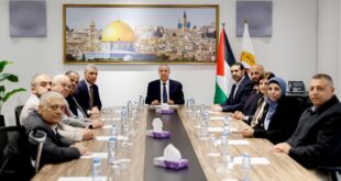 حسين الشيخ يستقبل رئيس بلدية البيرة