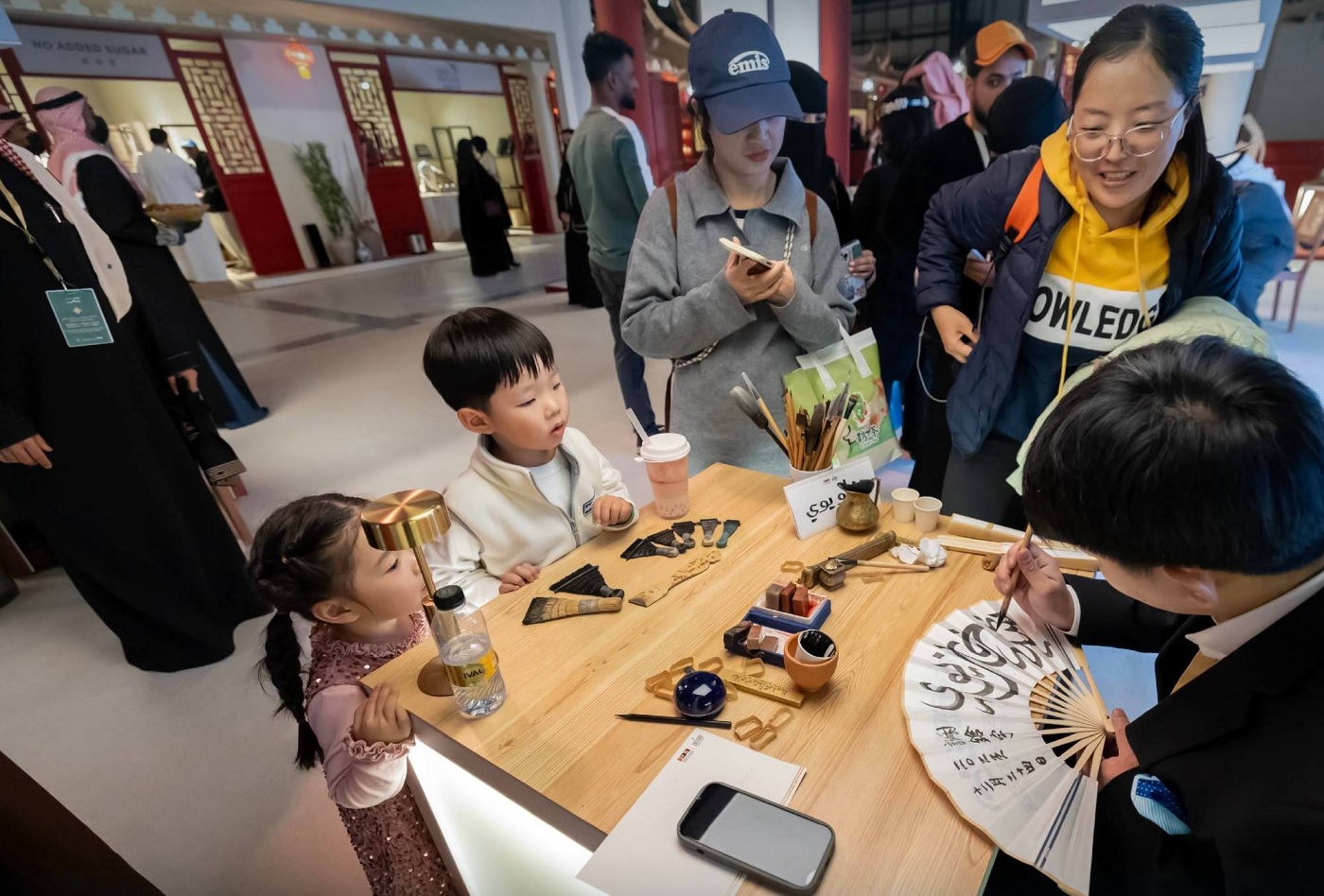 تقرير إخباري: بضيافة الصين .. السعودية تطلق مهرجان "بين ثقافتين" لتعزيز التبادل الثقافي