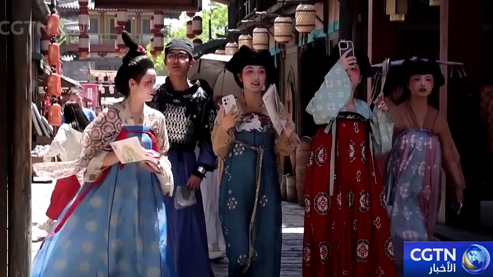 نمط "الأفلام + السياحة الثقافية" محرك مهم لدفع النمو الاقتصادي للصين