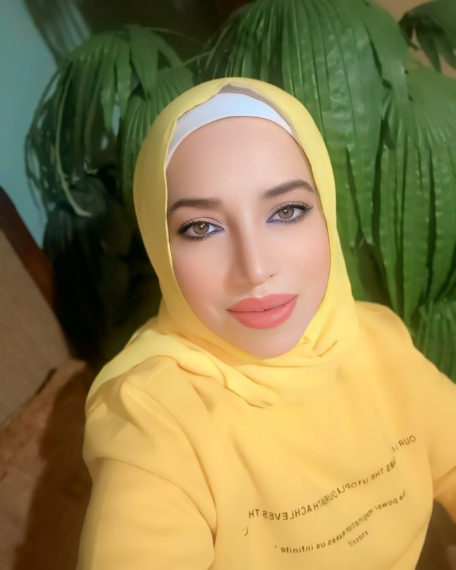 ياسمين فؤاد عنبتاوي