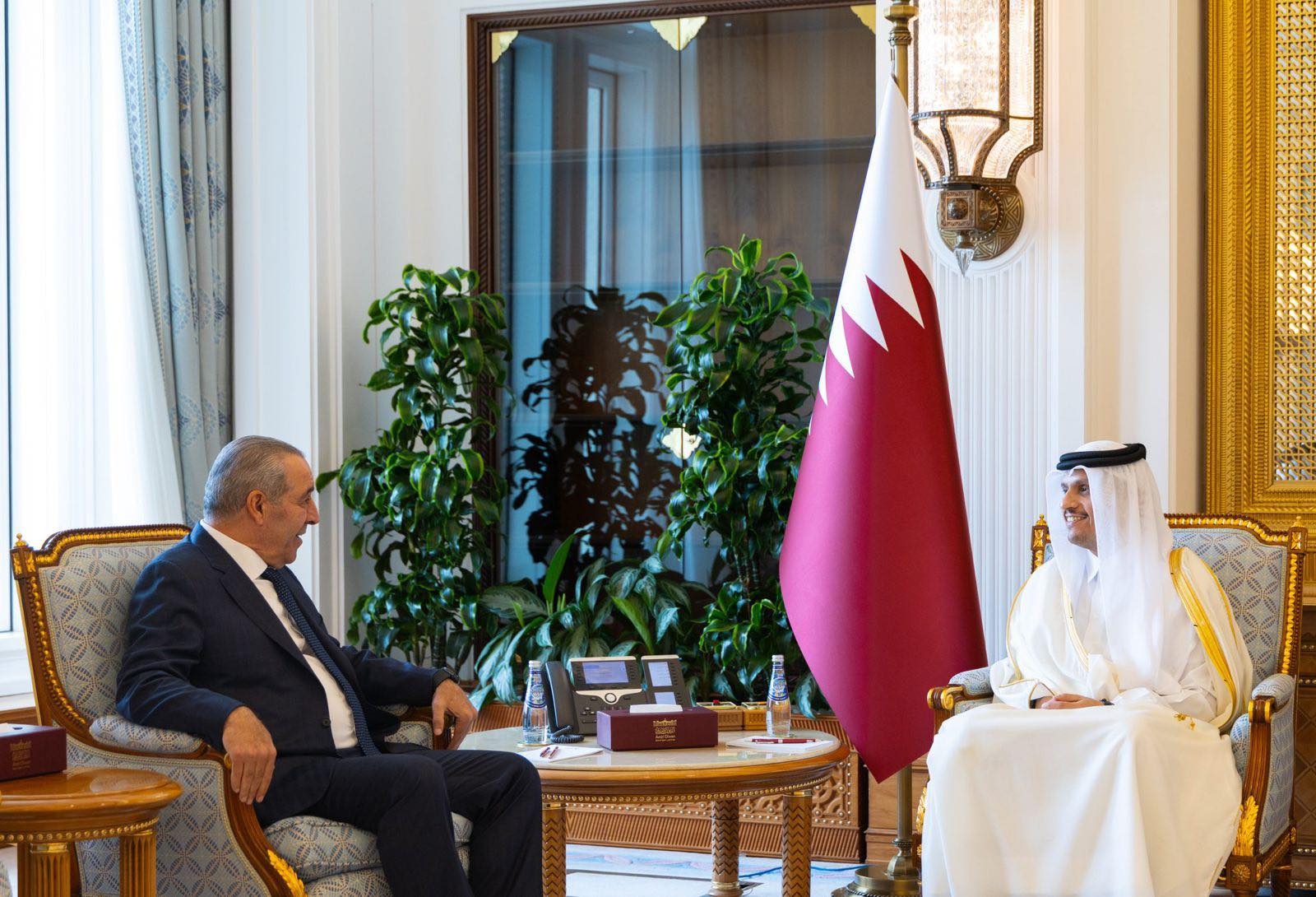 حسين الشيخ يلتقي رئيس الوزراء القطري لبحث مستجدات الوضع الفلسطيني