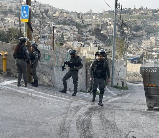 الاحتلال يقتحم حي البستان في سلوان