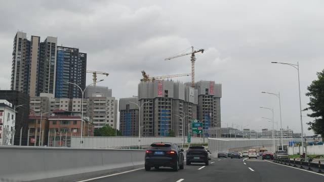 الصين تتعهد بتحقيق الاستقرار في سوق العقارات