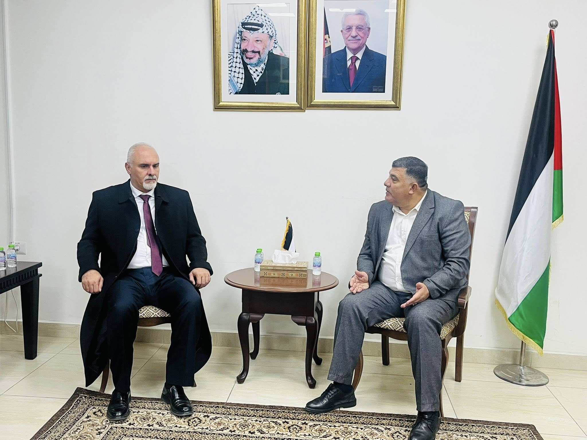 محافظ نابلس غسان دغلس يستقبل وزير الزراعة ويبحثان التعاون المشترك