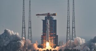 الصين ترسل مجموعة أقمار صناعية جديدة للإنترنت إلى الفضاء