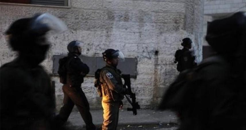 الاحتلال يقتحم دير جرير والمزرعة الشرقية