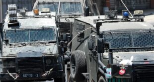 الاحتلال يعتقل 17 مواطنا خلال اقتحامه نابلس