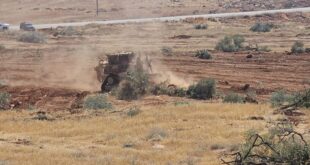 الاحتلال يواصل تجريف أراض زراعية على المدخل الشرقي لمدينة قلقيلية