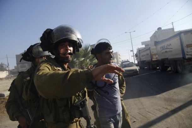 الاحتلال يعتقل 6 مواطنين بينهم فتاة من محافظة نابلس