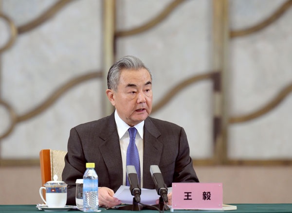 انعقاد ندوة في بكين بشأن دراسة وبحث فكر شي جين بينغ بشأن الدبلوماسية