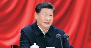 الرئيس شي يستمع إلى تقرير من الرئيس التنفيذي لمنطقة ماكاو الإدارية الخاصة