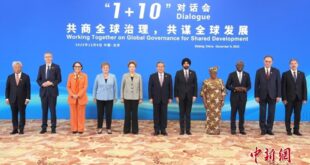 رئيس مجلس الدولة الصيني يدعو إلى انفتاح متبادل أكبر بين الأسواق