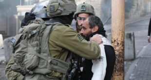 الاحتلال يحتجز 20 مواطنا من أبو ديس ويجري تحقيقا ميدانيا معهم