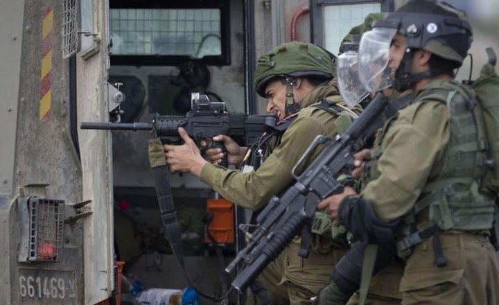  إصابتان برصاص الاحتلال خلال اقتحام مخيم الجلزون شمال البيرة
