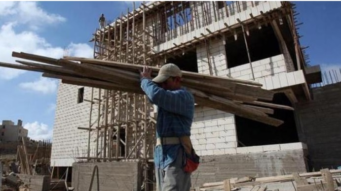 "الإحصاء": انخفاض مؤشر أسعار تكاليف البناء والطرق وشبكات المياه والصرف الصحي الشهر الماضي