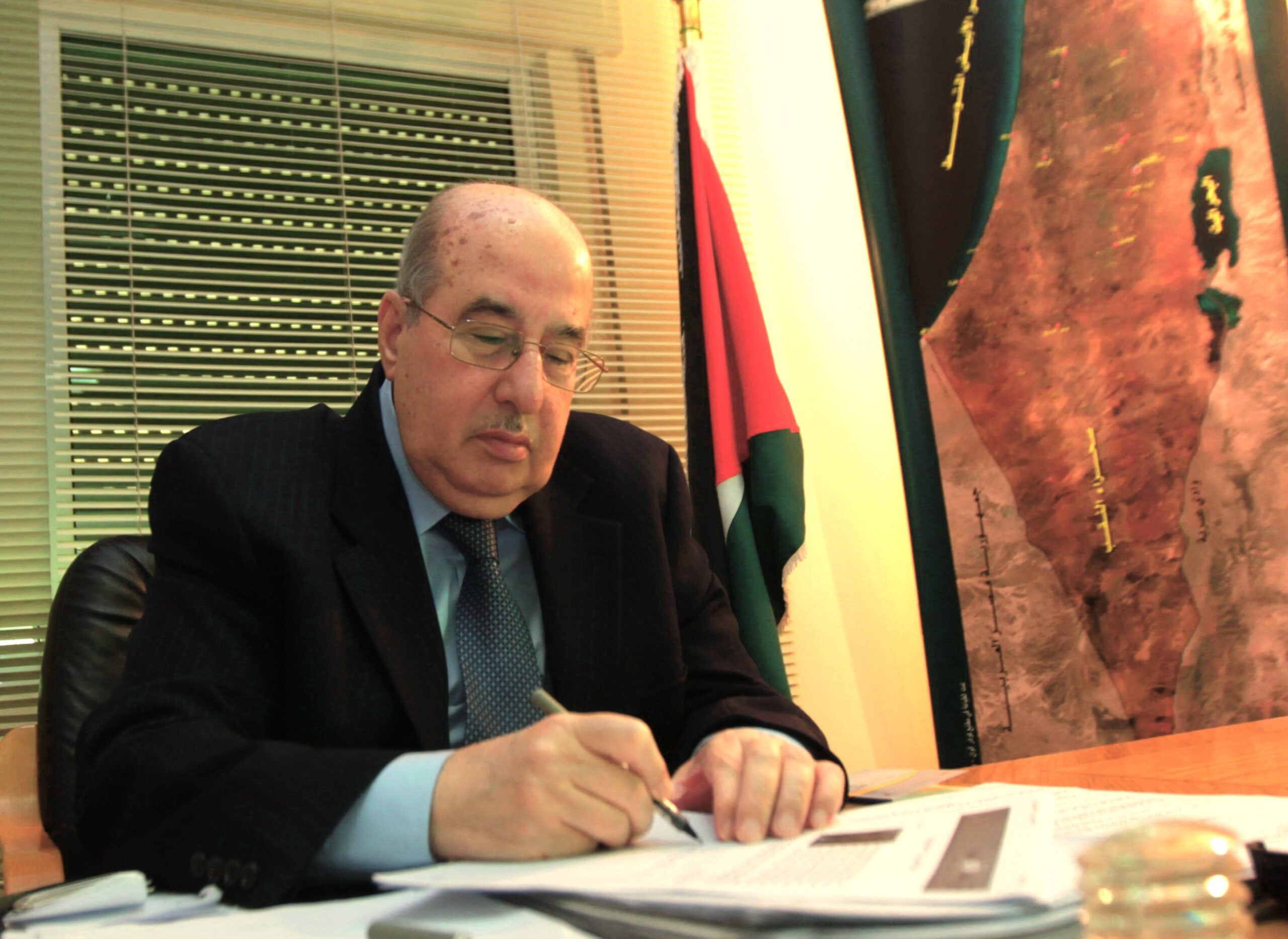 المجلس الوطني يحيي الذكرى الثالثة لرحيل القائد سليم الزعنون