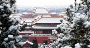 الصين : مناظر خلابة بعد تساقط الثلوج في بكين