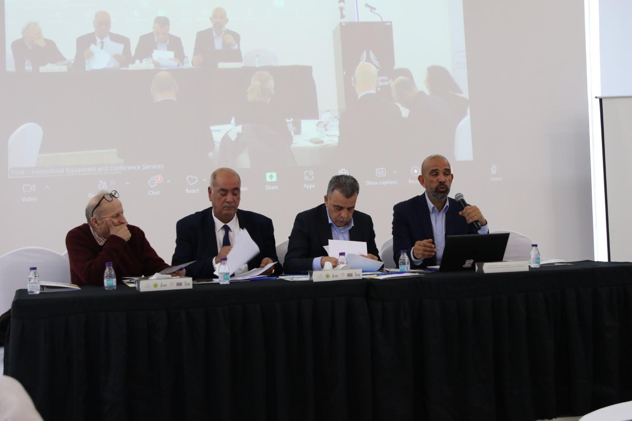 توصيات بالعمل على تكامل العلاقة بين مختلف القطاعات لمواجهة التحديات واعادة الاعتبار للشراكة بين الجميع للتصدي للمخاطر المحدقة