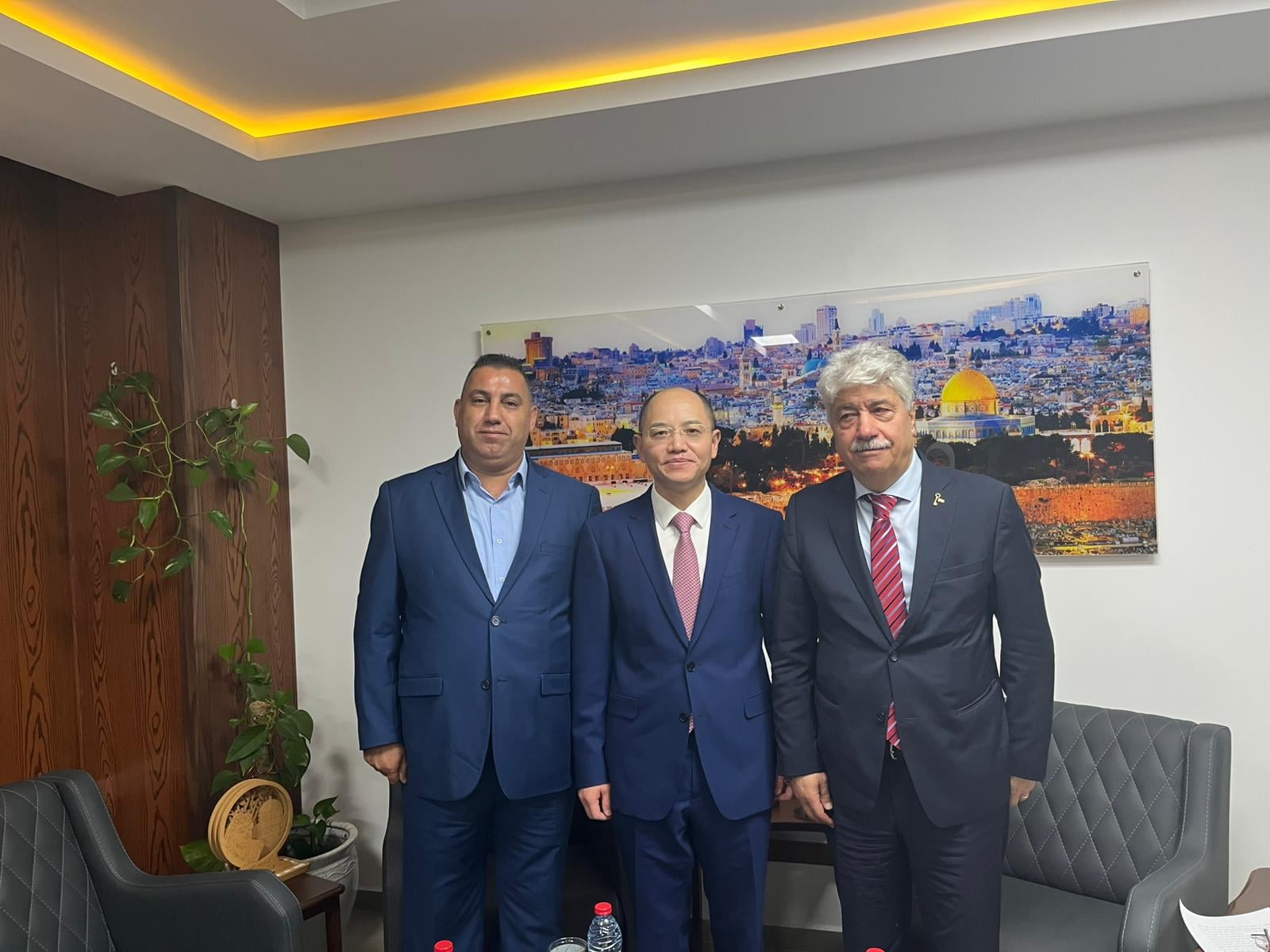 ثلاث سنوات على تماسّ الصداقة والعدالة ، بقلم : محمد علوش