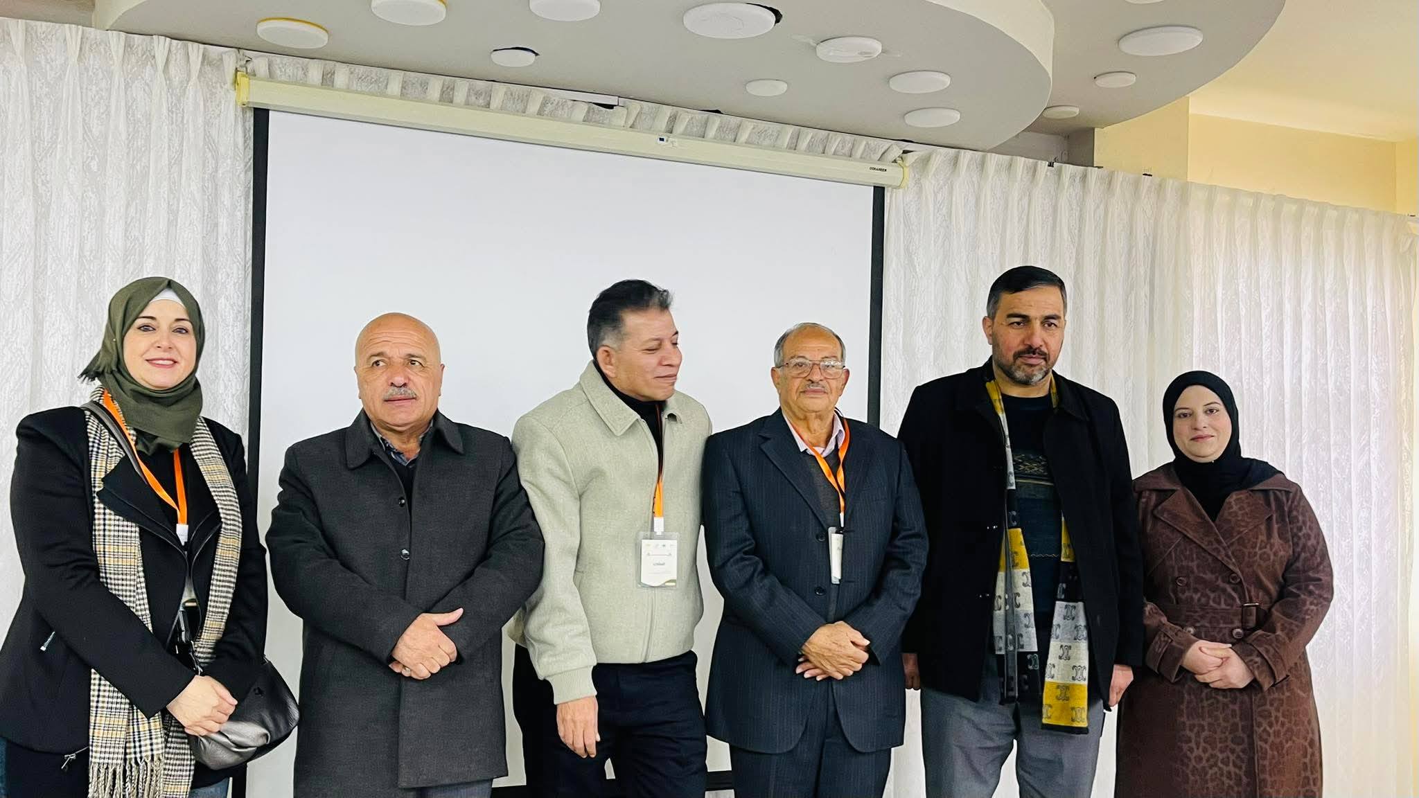 نادي أحباب اللغة العربية يشارك بفاعلية أدبية عالية موسومة ب "المؤتمر الوطني للأدب الفلسطيني"