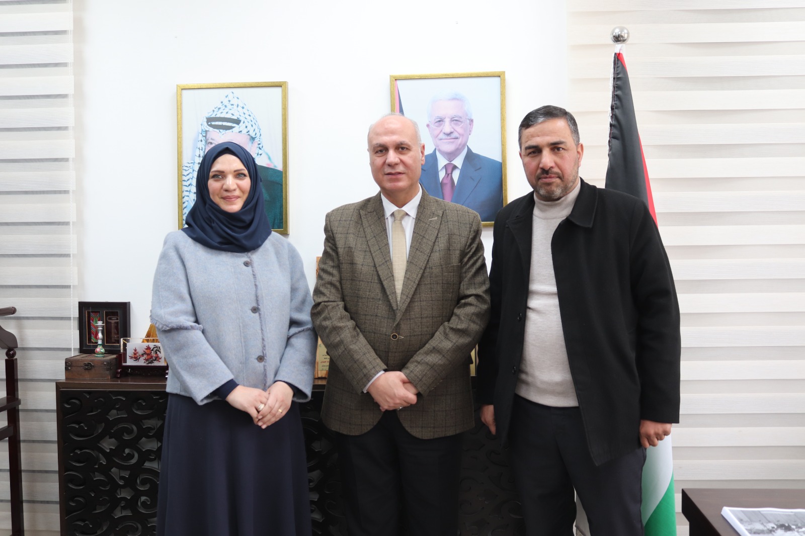 وزير الثقافة عماد حمدان يستقبل الكاتبة سارة الشماس بحضور مدير عام الآداب د. عباس مجاهد