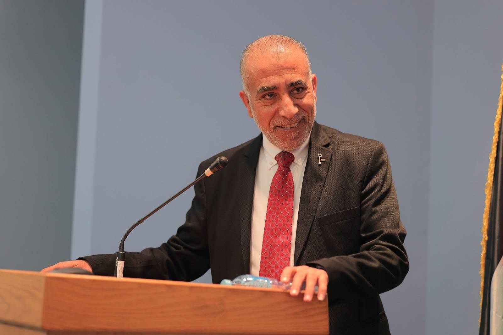 حركة فتح تنعى المناضل الوطني أسامة النجار عضو مجلسها الثوري