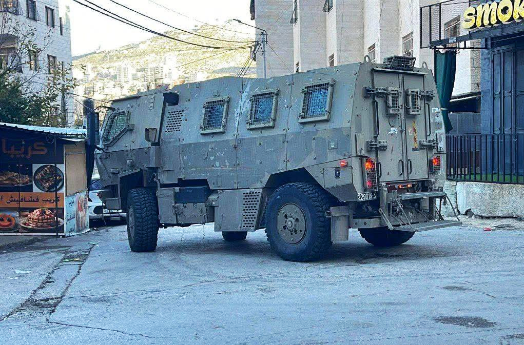إصابة جندي إسرائيلي واعتقالات خلال اقتحام قوات خاصة إسرائيلية البلدة القديمة في نابلس