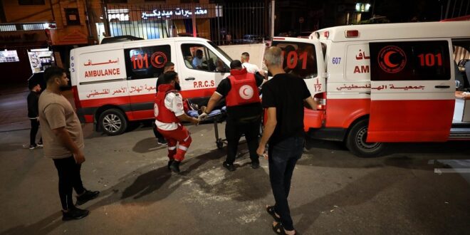 إصابة عامل بجروح خطيرة برصاص الاحتلال خلال محاولته اجتياز جدار الفصل في الرام شمال القدس