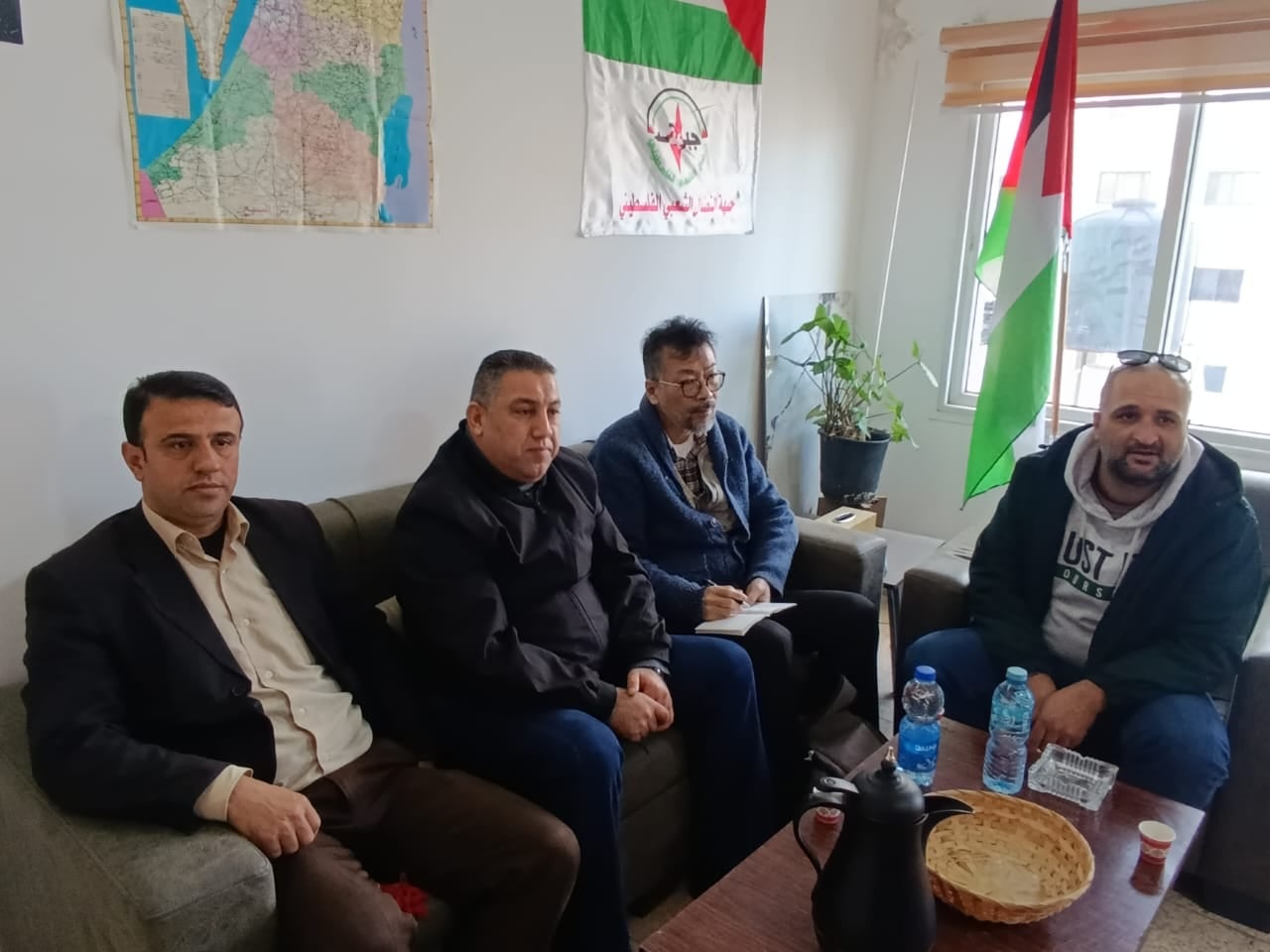 علوش: زيارة الصحافي الياباني نيشي إلى فلسطين تشكّل خطوة هامة لكشف جرائم الاحتلال أمام الرأي العام الدولي